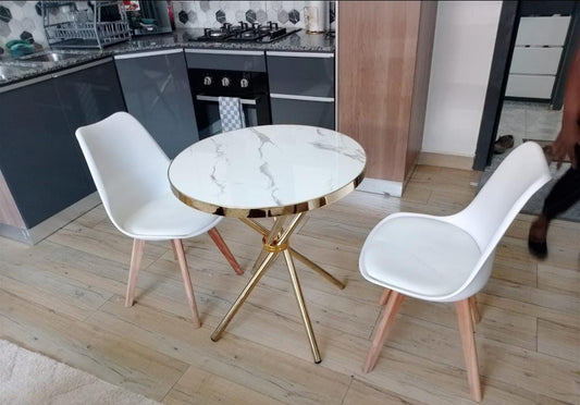 Simple dinning table